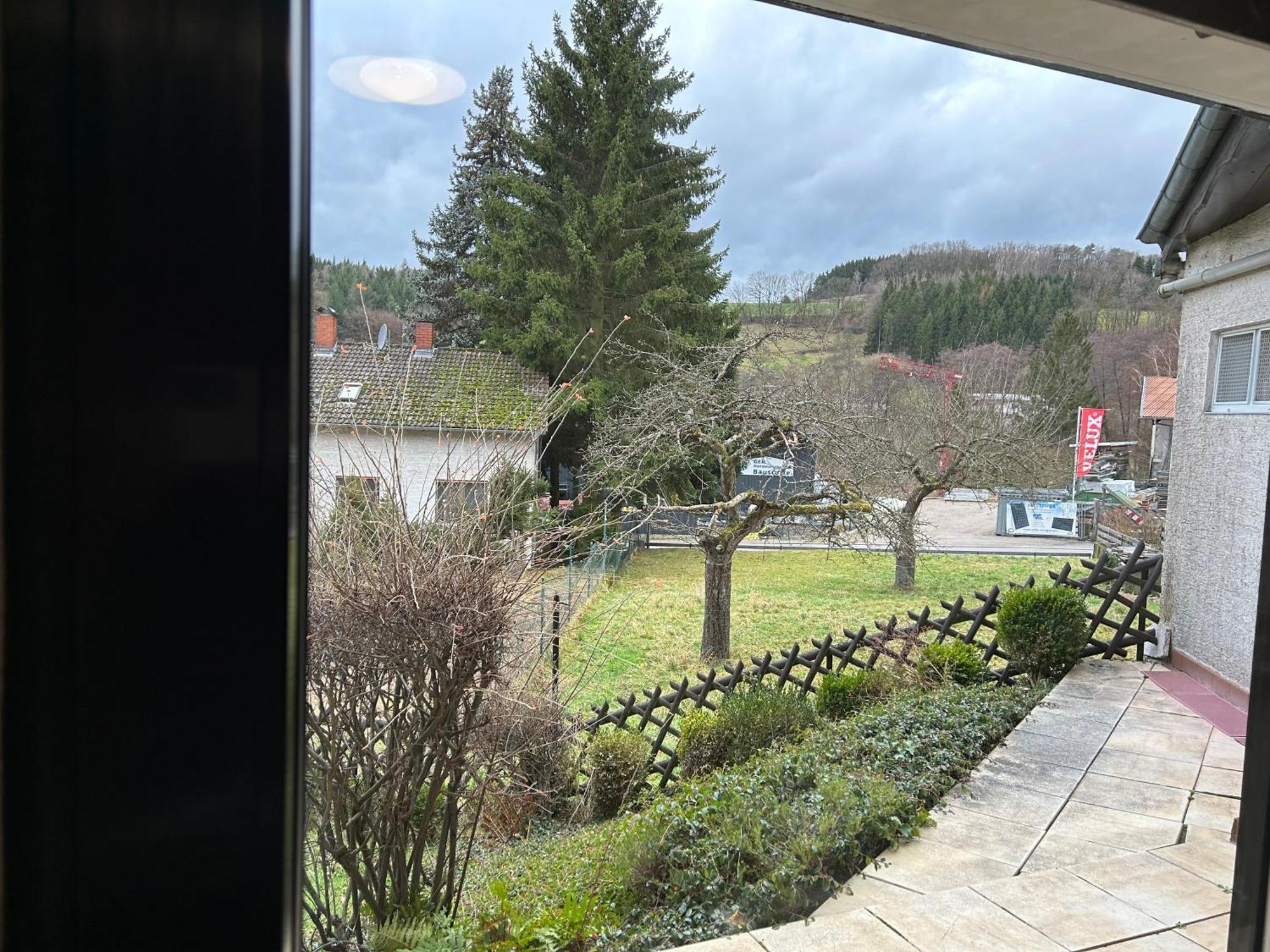 Ferien- Und Monteurwohnung Zum Waldblick 外观 照片